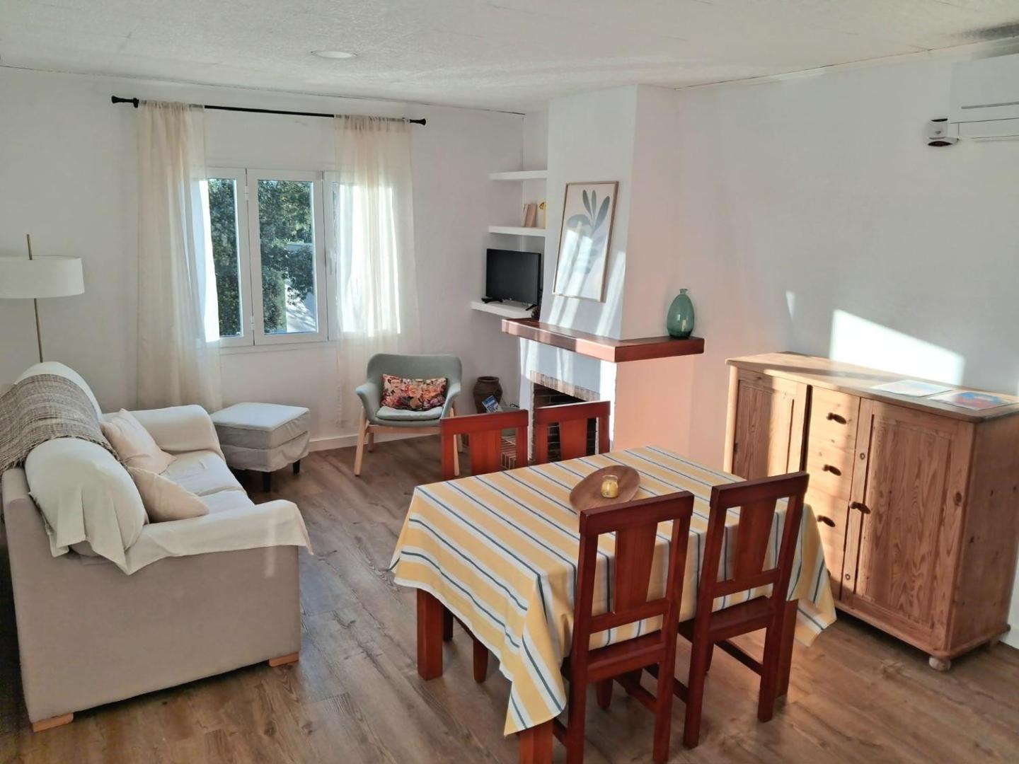 Can Andreu II apartamento junto la playa 5