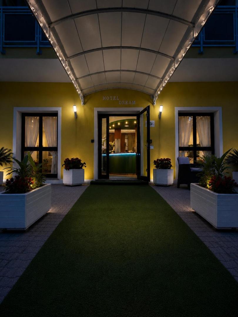 Hotel Dream 7