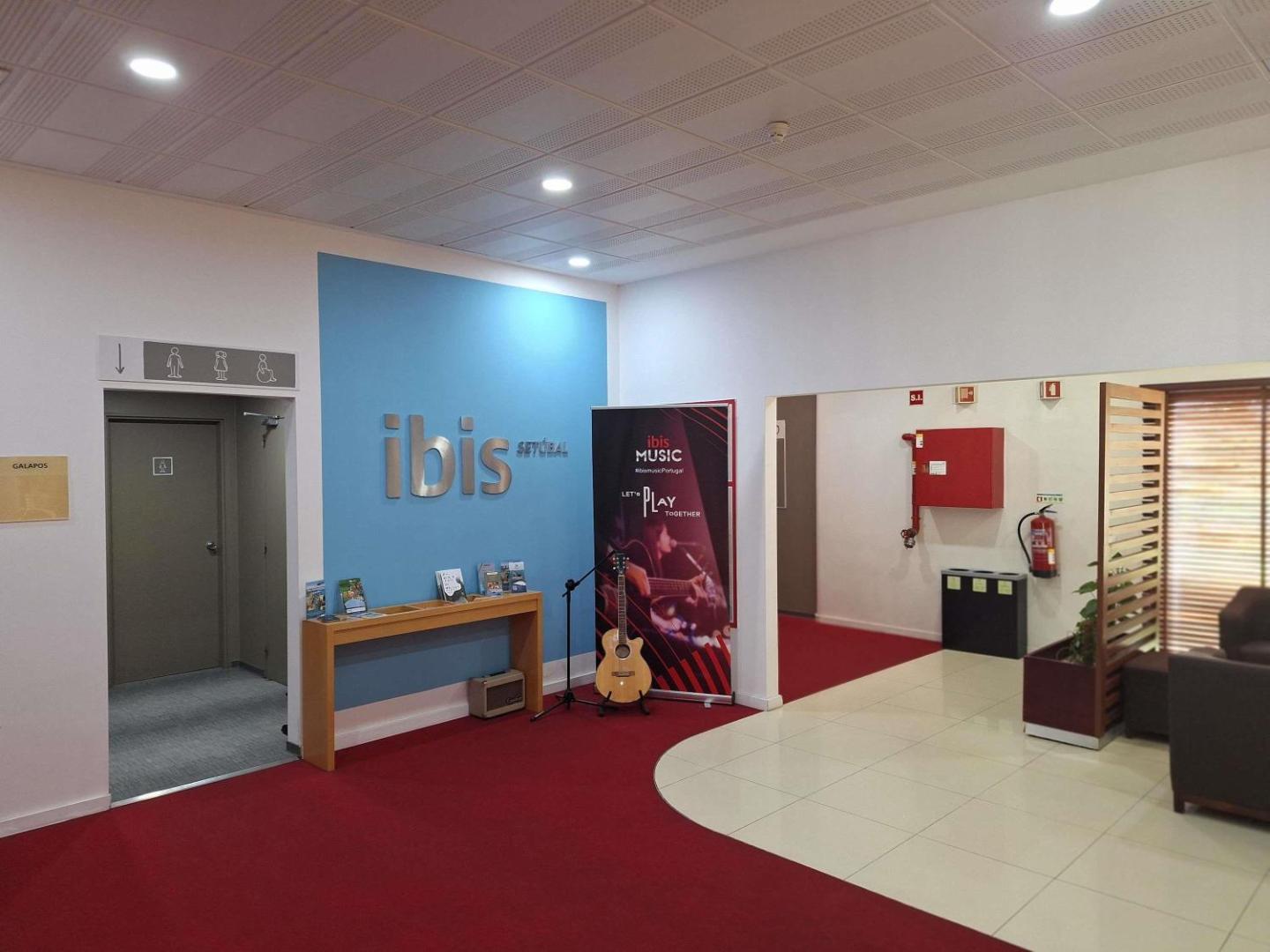 Hotel ibis Setubal 5