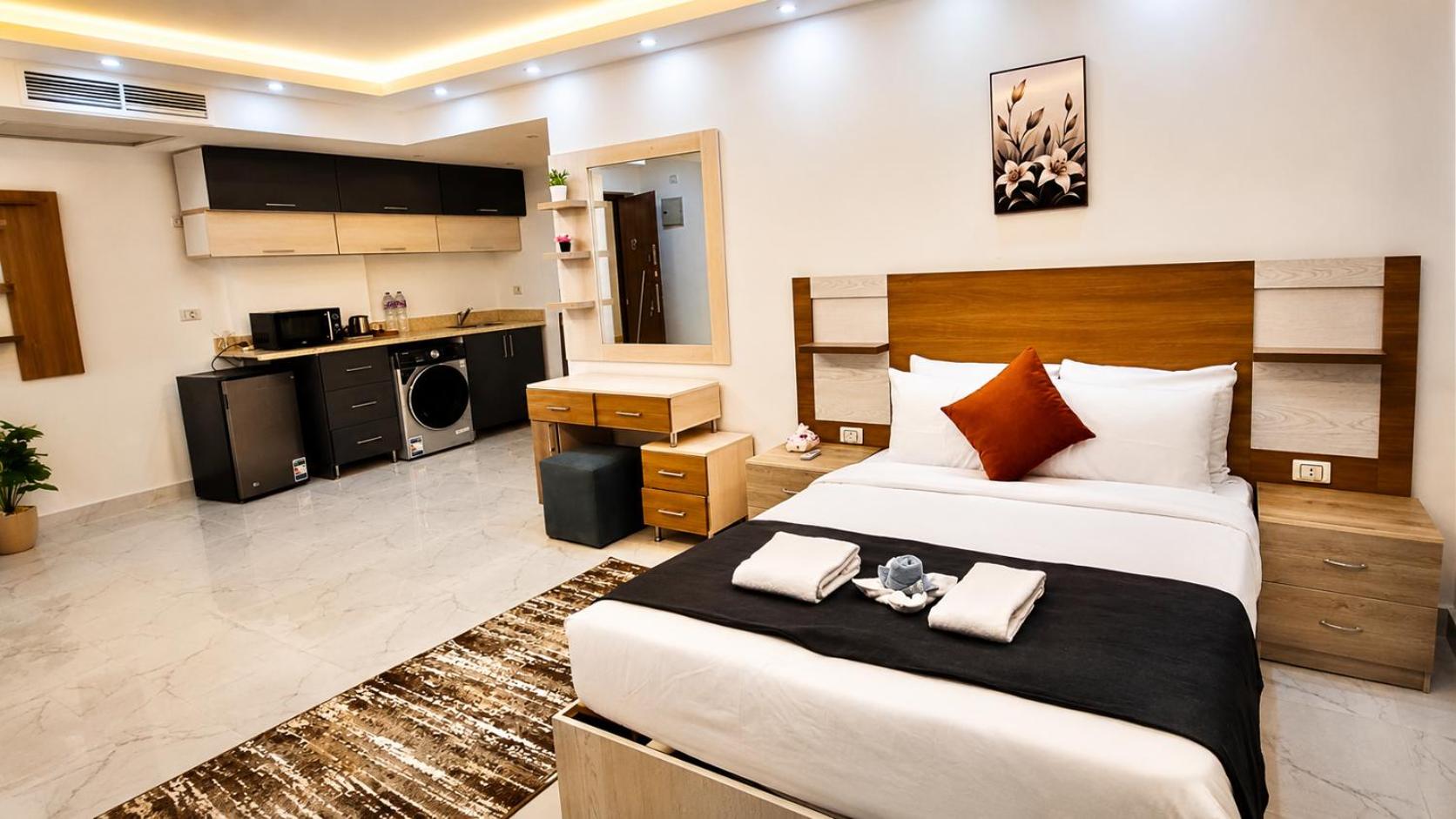 Relax Stays, Fanadir Bay , 1BR , Breakfast 3