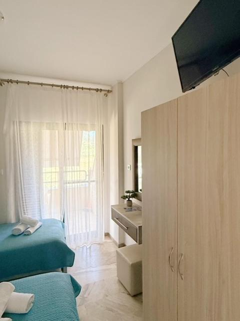 Hotel Palmera Sarti 7