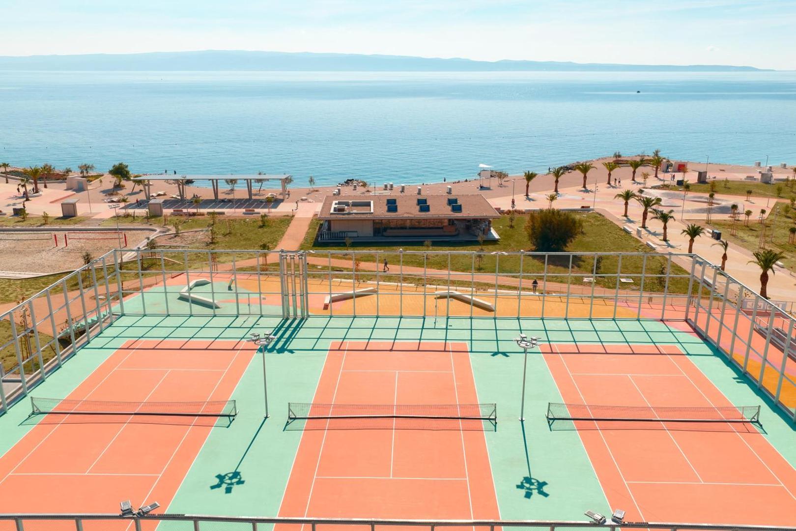 Radisson Blu Resort & Spa 4