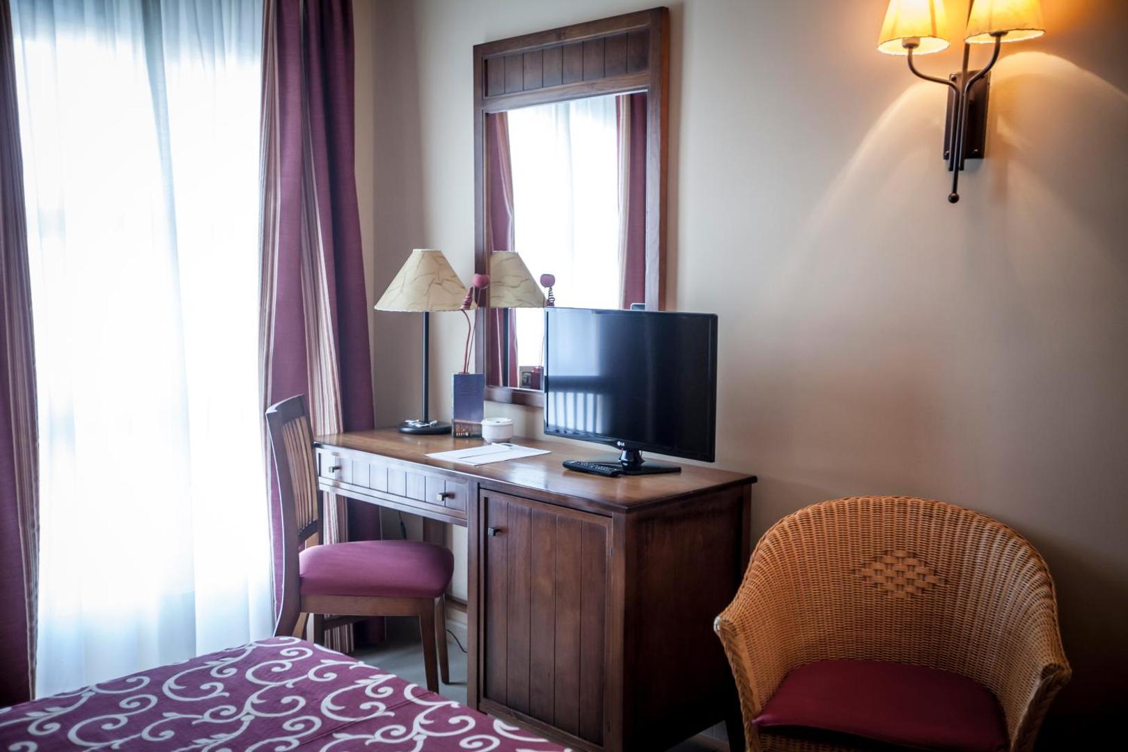 Gran Hotel Ciudad Del Sur 7