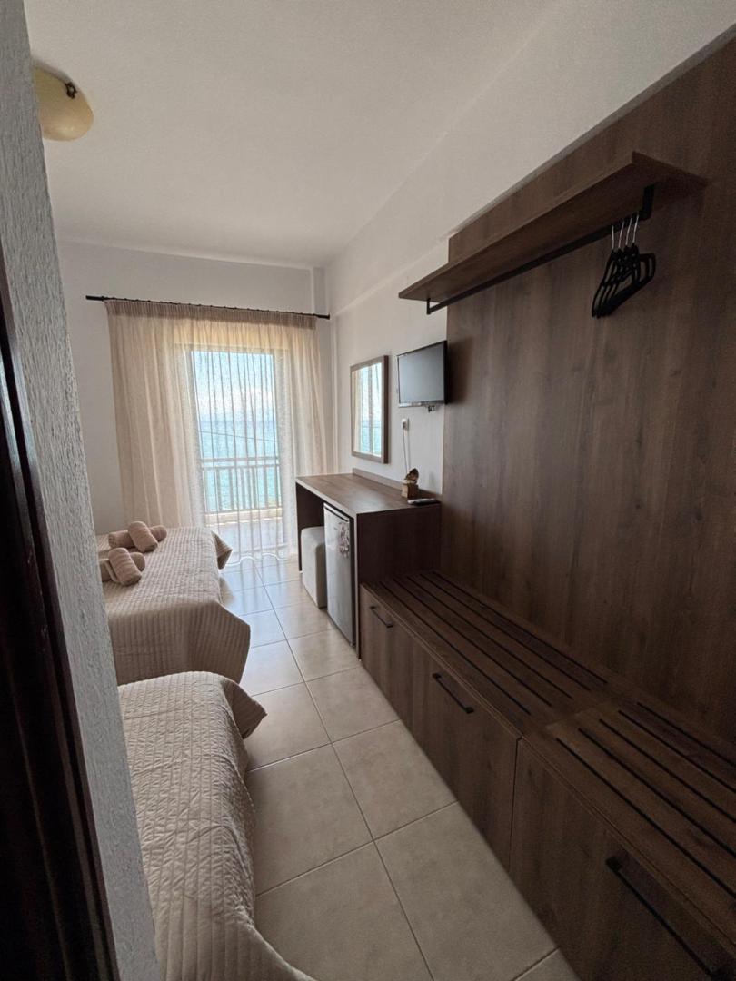 Hotel Avra 5