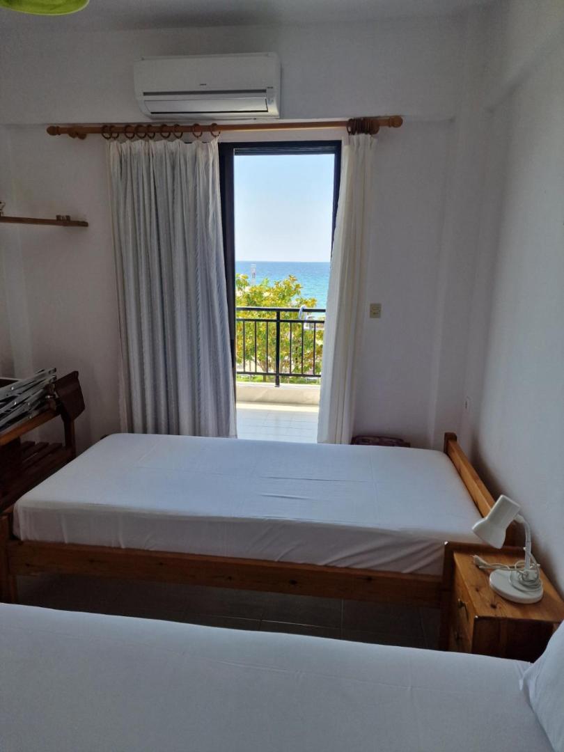 PANSION ALEXANDROS BY THE SEA 8