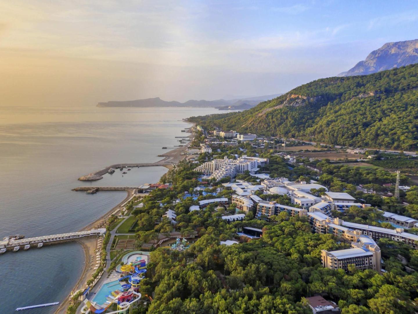 Rixos Sungate - The Land of Legends Access 2