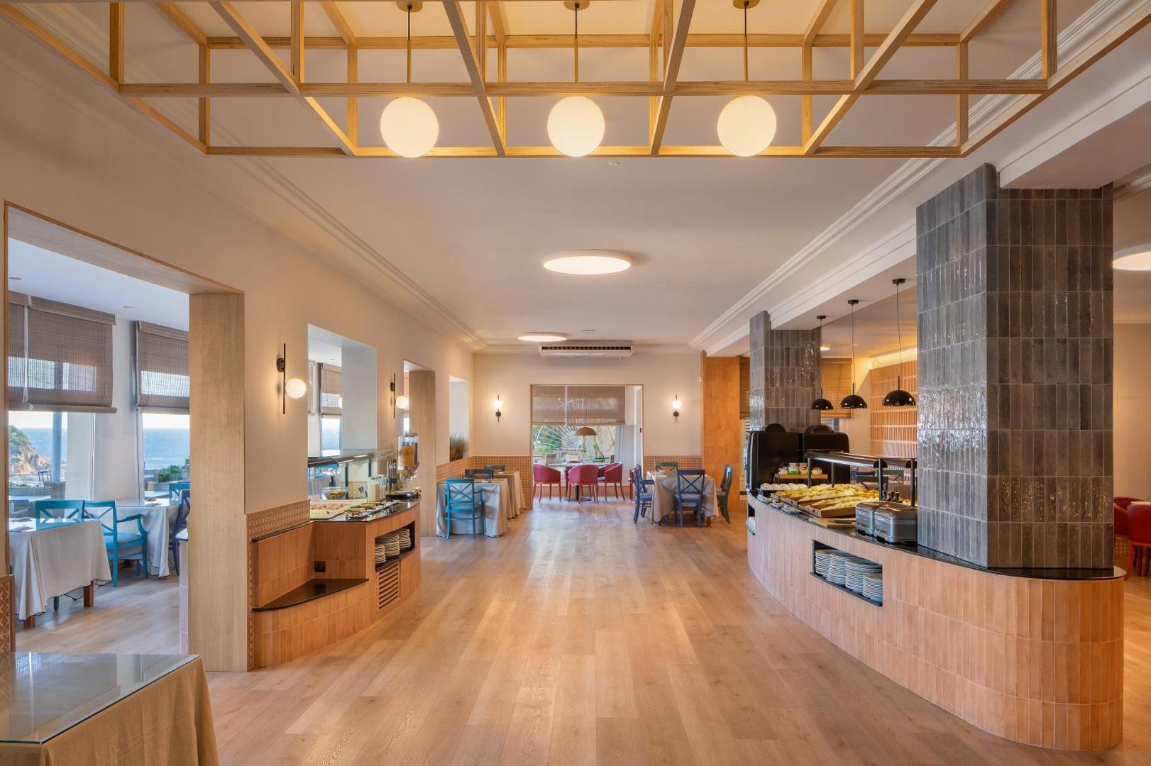 Hotel Montjoi by Brava Hoteles 5