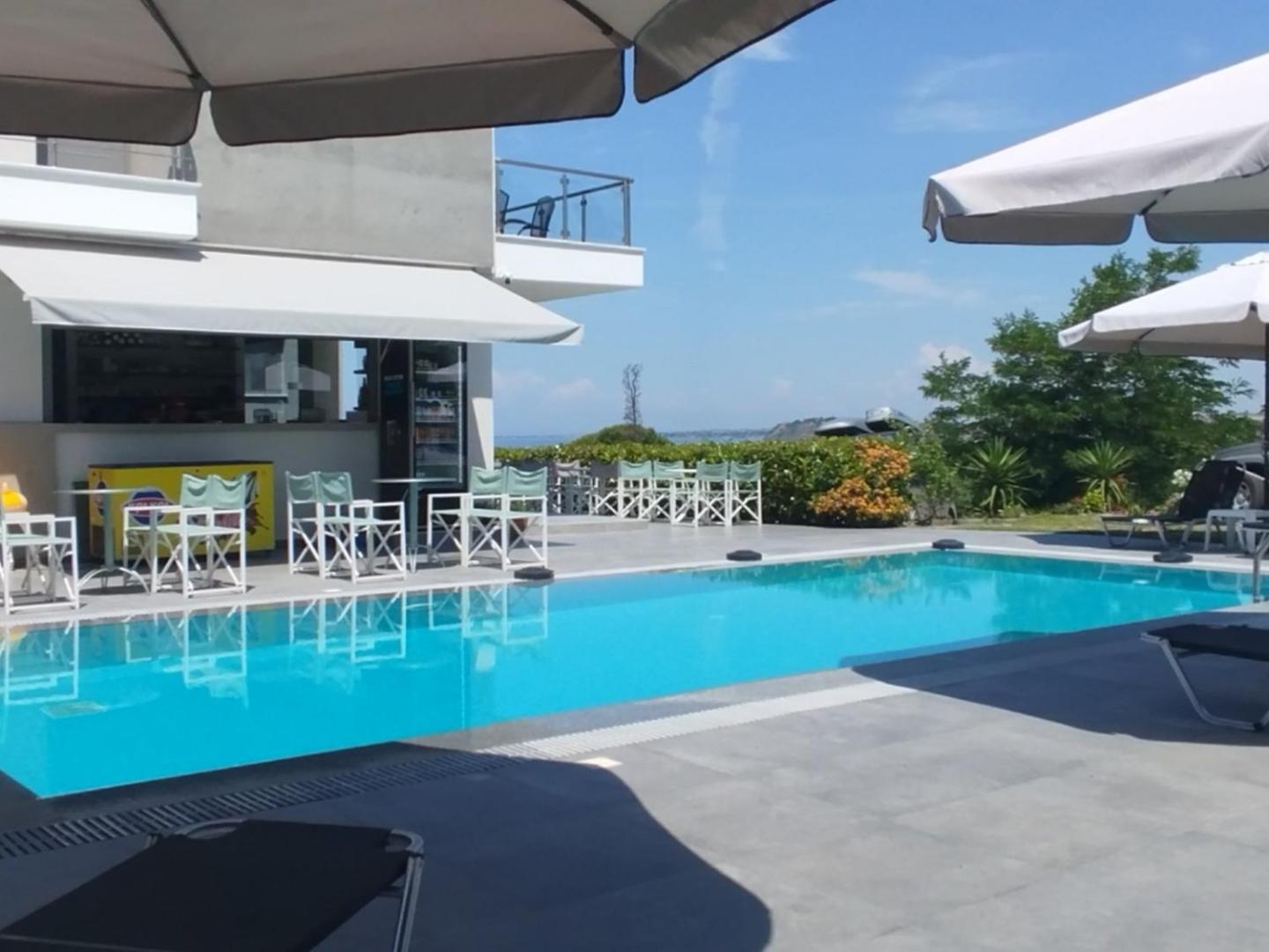 Heraclea Luxury Suites 8
