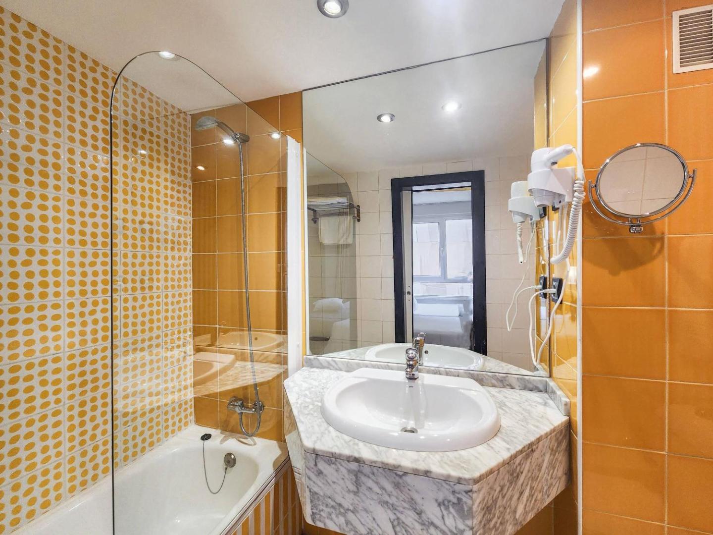 Hotel Faranda Pathos Gijón, Ascend Hotel Collection 8