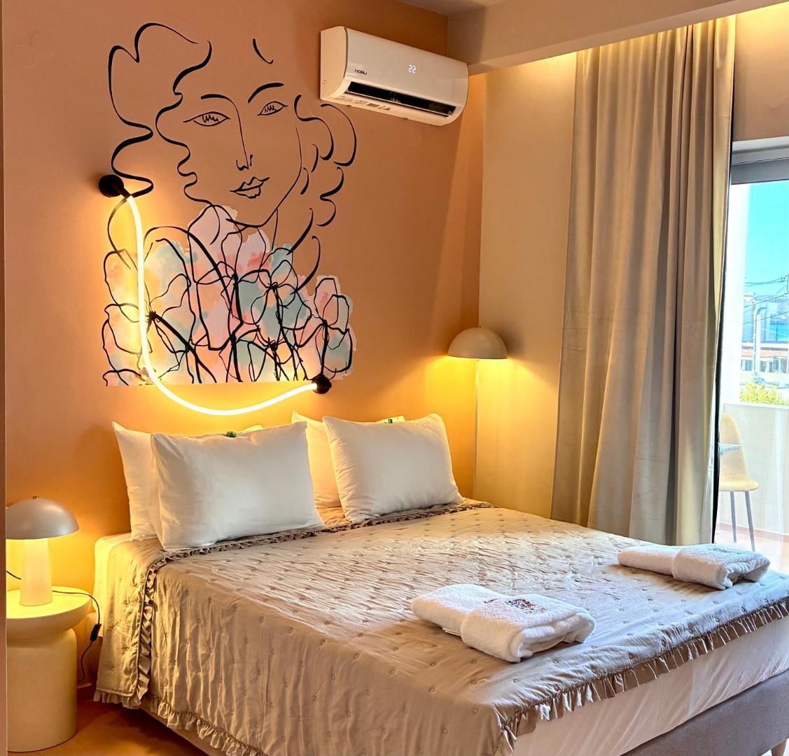 Tree of Life Art Hotel 2