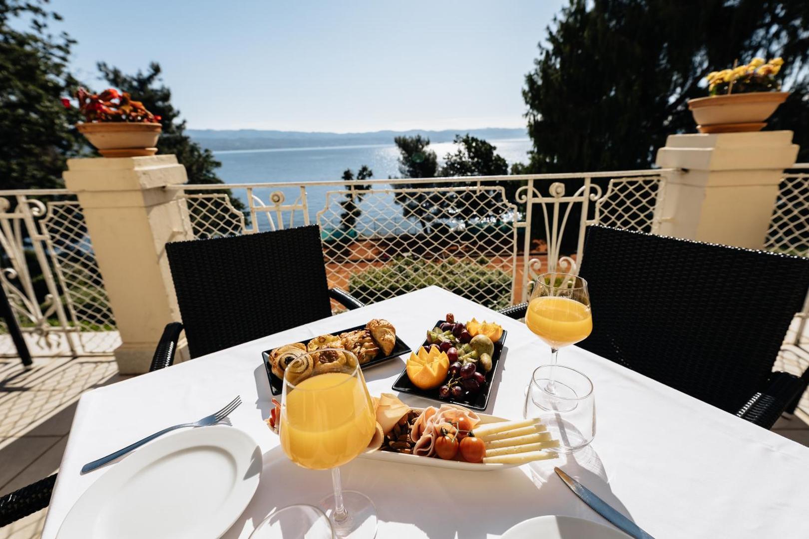 Hotel Lovran 5