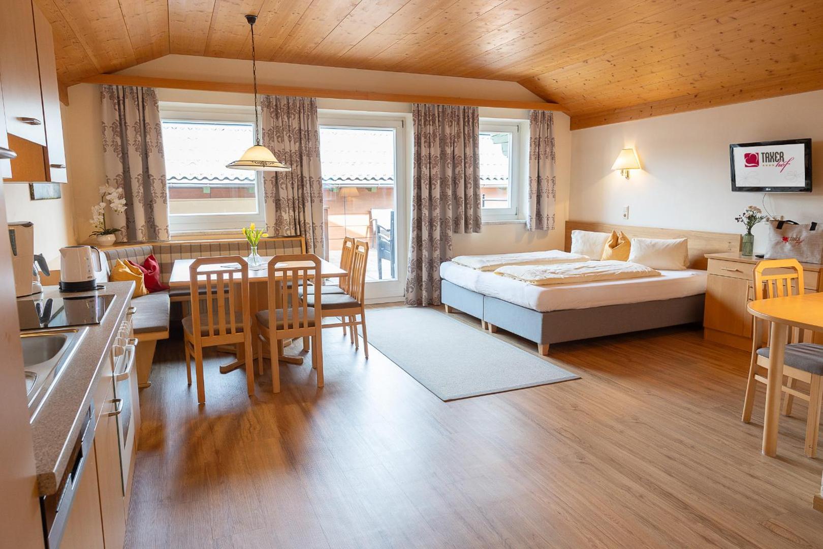 Hotel Taxerhof 3