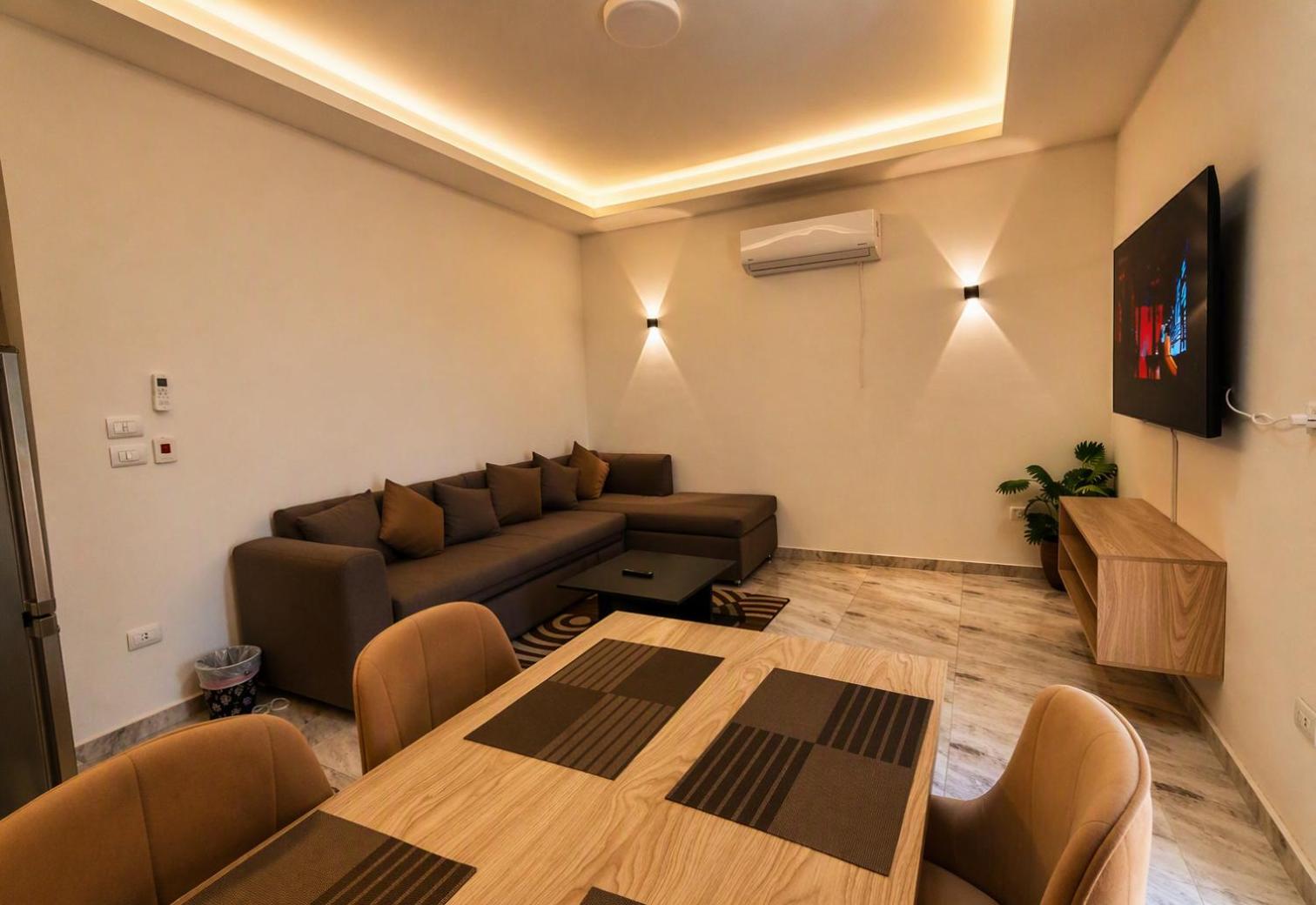 Selena Bay Luxury Sea View 1BR Apartment, Private Beach and Pool 7