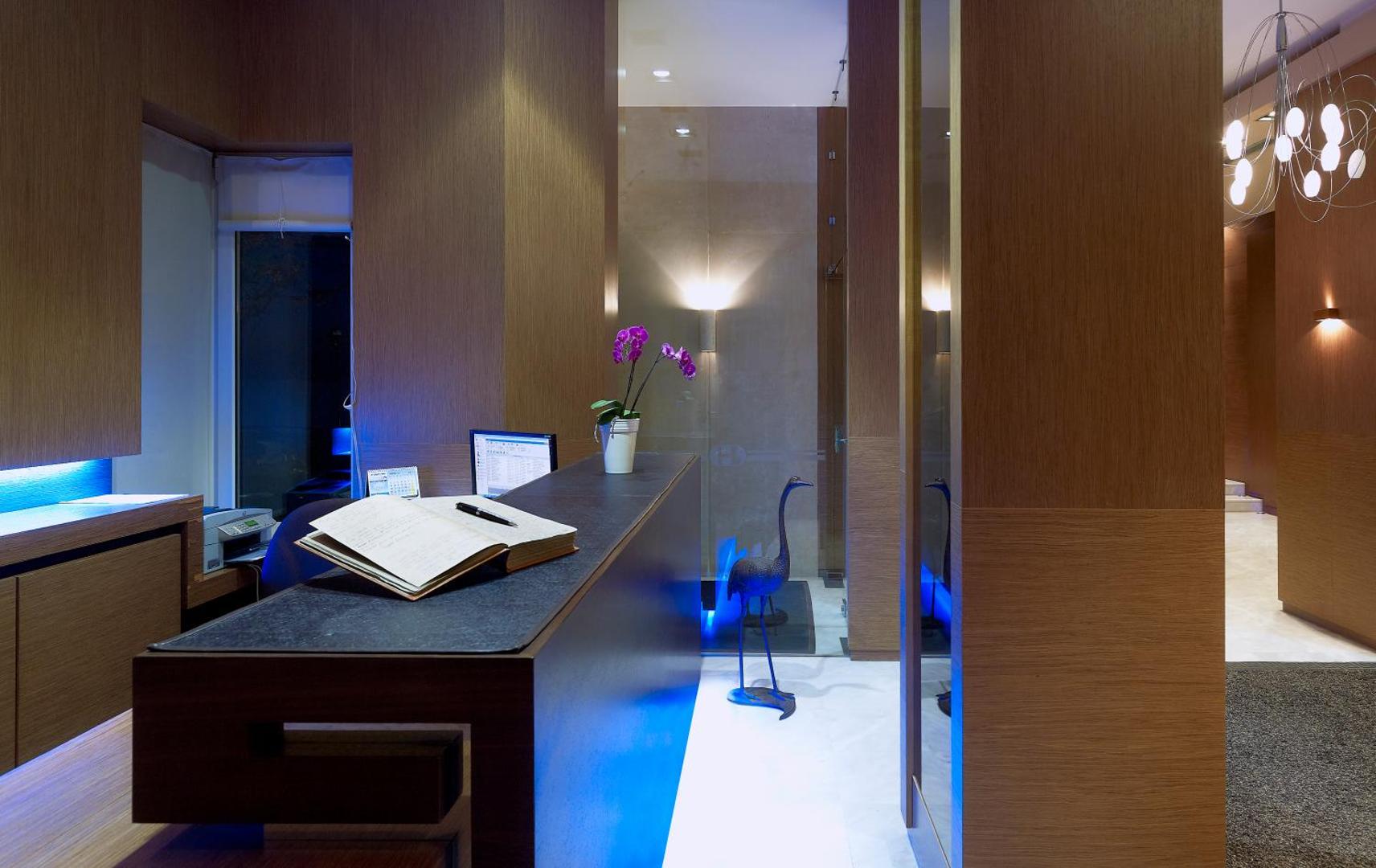 Irida Hotel 4