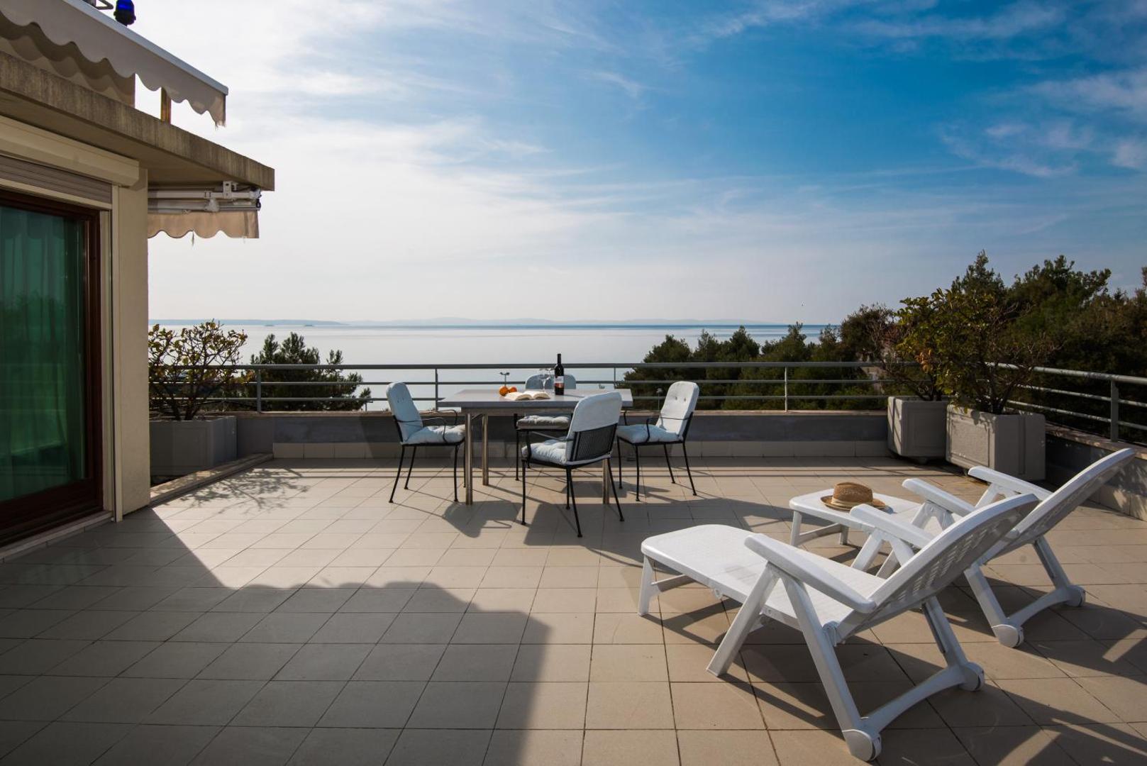 The Residence Aparthotel 7