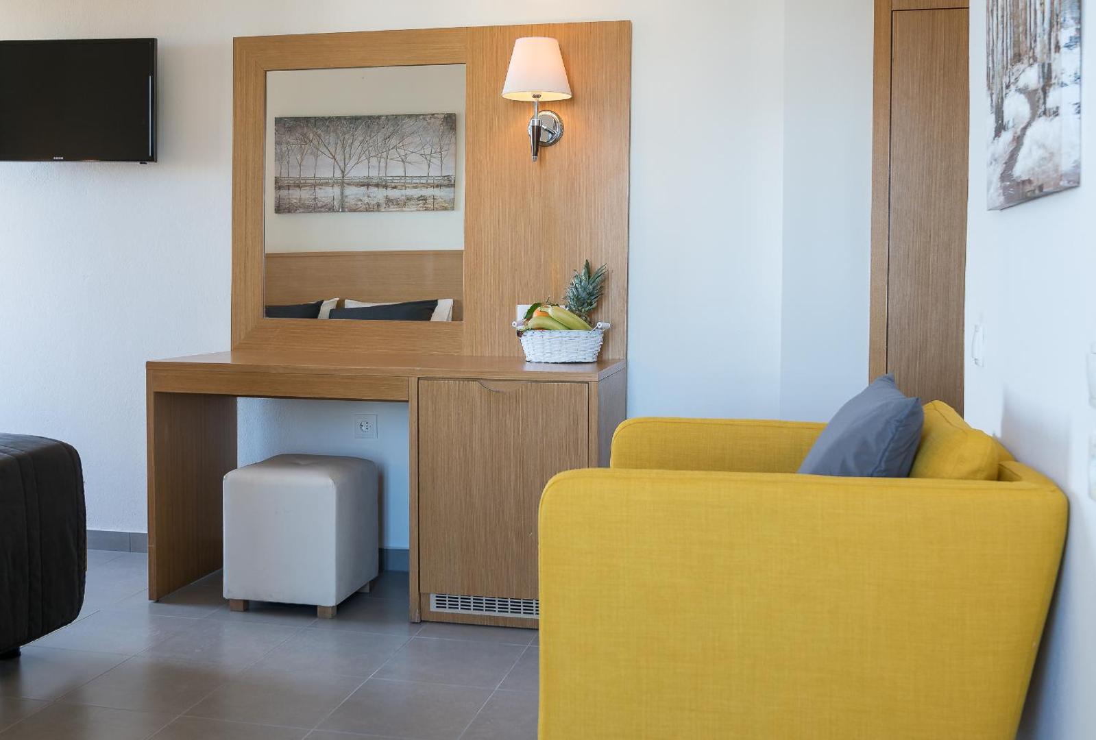 City Center Hotel 6
