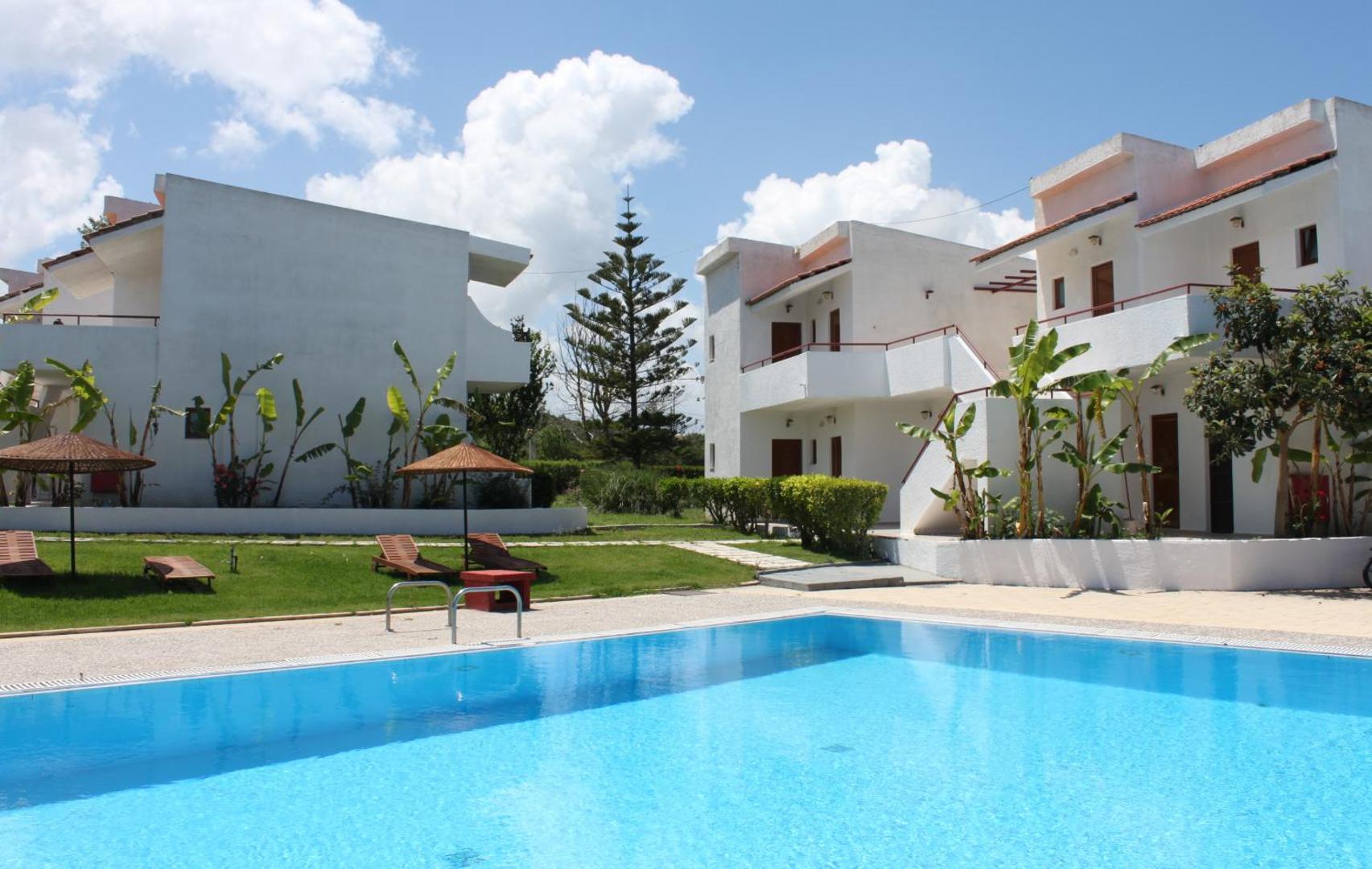 Vallian Village Hotel 5