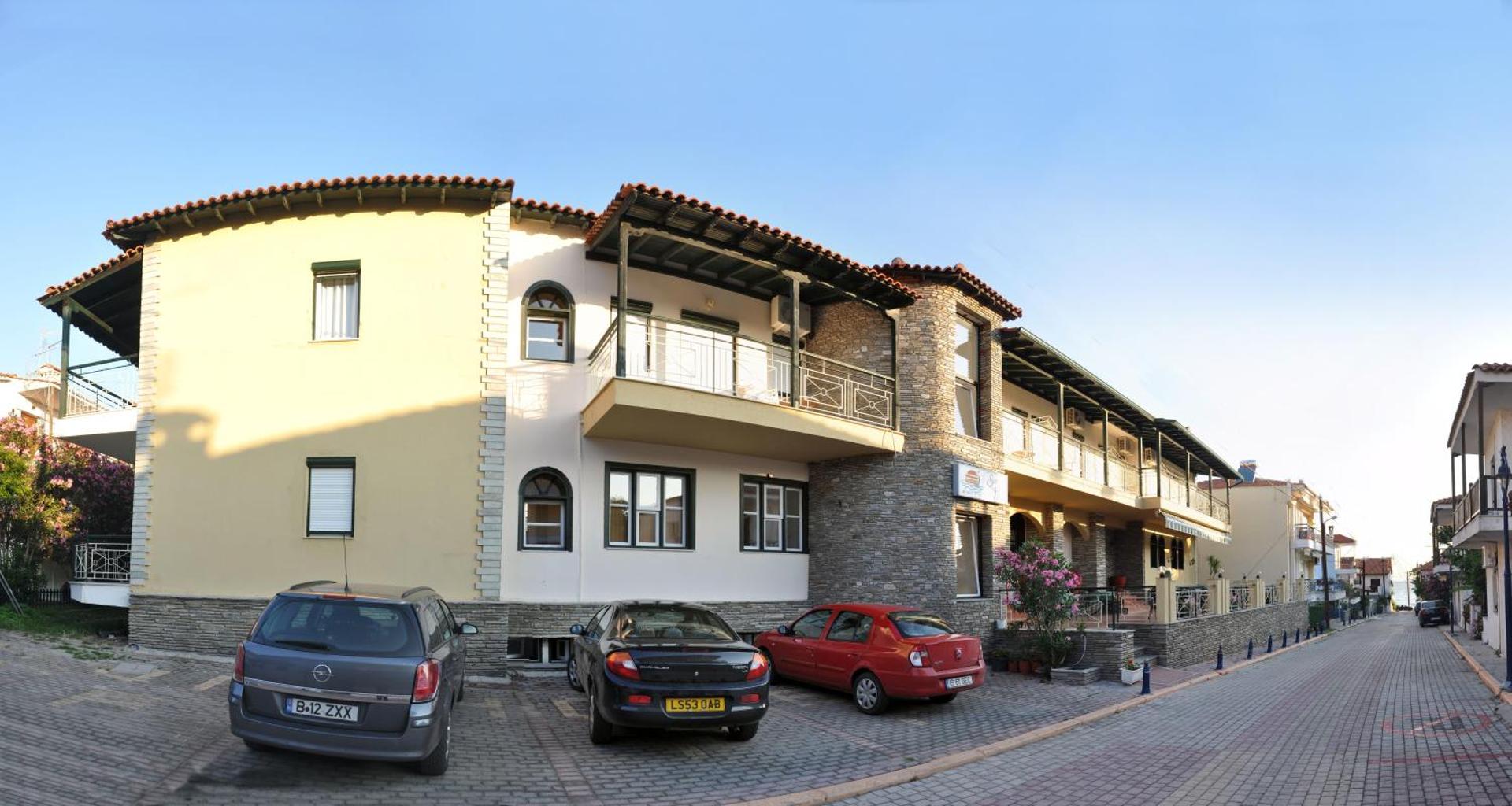 Sun Hotel 8