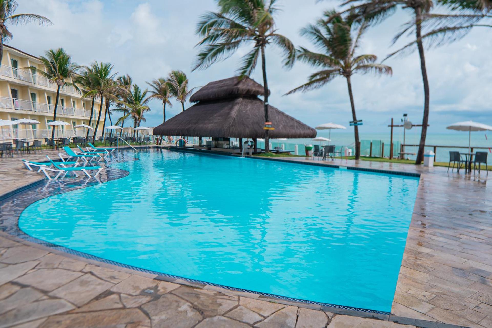 A piscina localizada em El Aram Natal Mar ou nos arredores