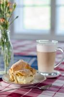 Jedlo v ubytovaní bed & breakfast alebo blízkom okolí