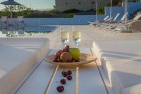 Nápoje v ubytovaní Olea Bay Hotel