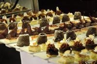 Mad på resortet eller i nærheden