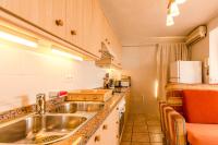 A kitchen or kitchenette at Casa Charlotte