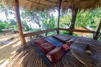 Gallery image of Rattana Bungalow Koh Chang in Koh Chang Ranong