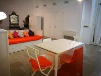 A kitchen or kitchenette at Borgoantico Apartment