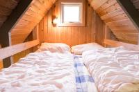 Postel nebo postele na pokoji v ubytování Asaa Camping & Cottages