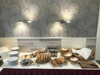 Jídlo v hotelu nebo okolí