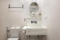 Koupelna v ubytování HI ROOM - Smart Apartments - AC