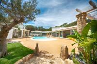 Bazén v ubytovaní Eliantos Boutique Hotel & Spa alebo v jeho blízkosti