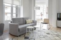 Televízia a/alebo spoločenská miestnosť v ubytovaní Zubieta Suite by FeelFree Rentals