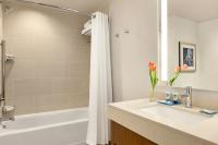 Oceanfront King Studio Suite with Sofa Bed and Roll-In Shower- Disability Access