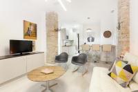 TV a/nebo společenská místnost v ubytování HI ROOM - Smart Apartments - AC