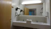 Koupelna v ubytování Appartementhotel Hechenberg