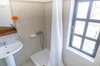 Koupelna v ubytování Creta Aquamarine Hotel