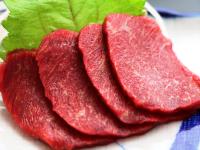 旅館の敷地内または近くでの食事または食べ物