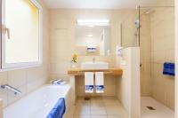 Koupelna v ubytování Apartamentos Tigaiga Suites