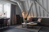 Posezení v ubytování Kimpton De Witt Amsterdam by IHG