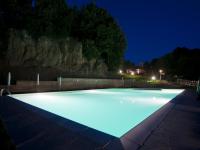 Bazén v ubytovaní Residence Terme Di Sorano alebo v jeho blízkosti