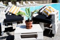 Bazén v ubytovaní Hotel La Bussola alebo v jeho blízkosti