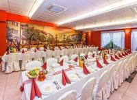 Restauracja lub miejsce do jedzenia w obiekcie Hotel Paola