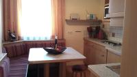 A kitchen or kitchenette at Appartements Fritz Sagmeister