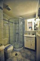 Kúpeľňa v ubytovaní Irida Beach Resort Suites
