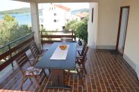 Balkón alebo terasa v ubytovaní Apartmani Sladić