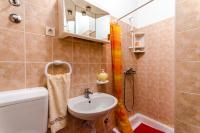 Kúpeľňa v ubytovaní Apartments Nives Suhi Potok