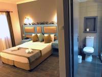A bathroom at Hotel Atrium