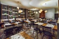 A restaurant or other place to eat at H10 Rubicón Horizons Collection
